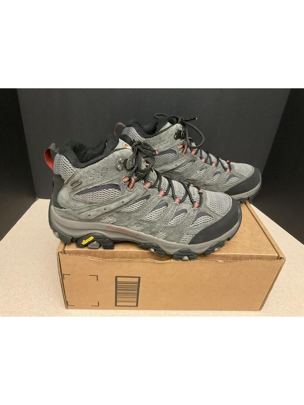 New! Mens Merrell Moab 3 Mid “Beluga” Waterproof Hiking Boots. Size 9.5M. Nice!